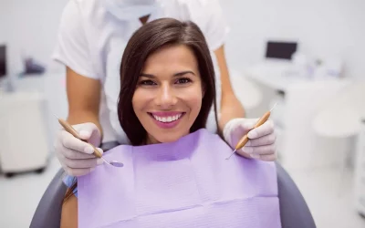 Metal Braces vs Invisalign: Breaking Down the Differences for the Best Smile